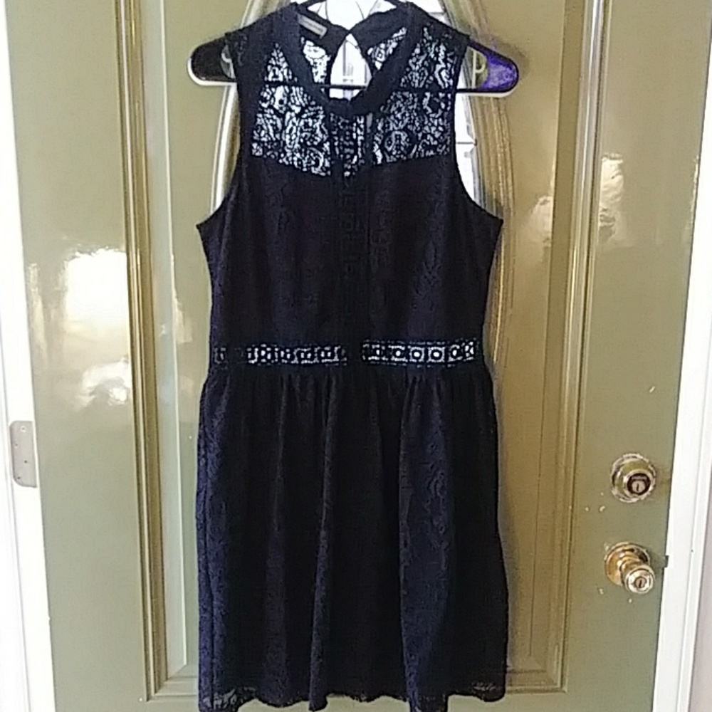 Black lace dress